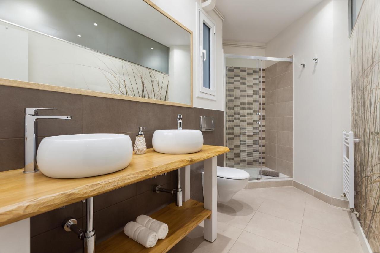Art House Granvia Apartamento Barcelona Exterior foto